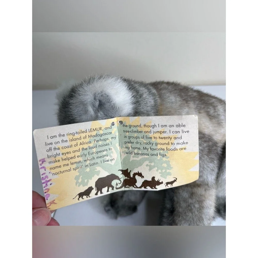 Vintage Disney Animal Kingdom Ring Tailed Lemur Plush Stuffed Animal Retired Tag